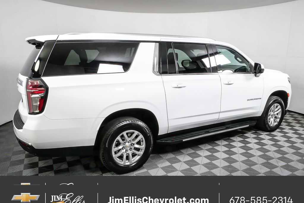 Certified 2024 Chevrolet Suburban LT image 28