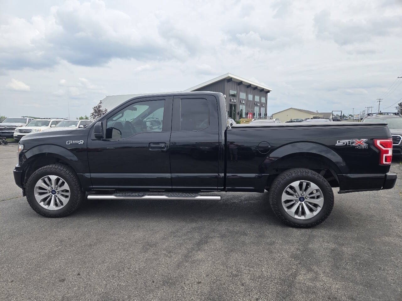 Used 2018 Ford F150 XL w/ Equipment Group 101A Mid AWD/4WD image 8