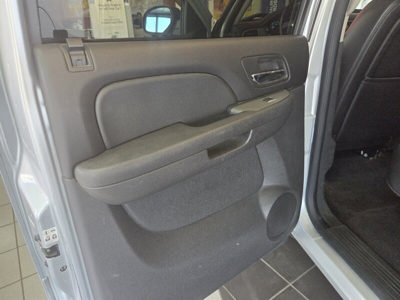Used 2012 Chevrolet Silverado 1500 LTZ AWD/4WD image 21