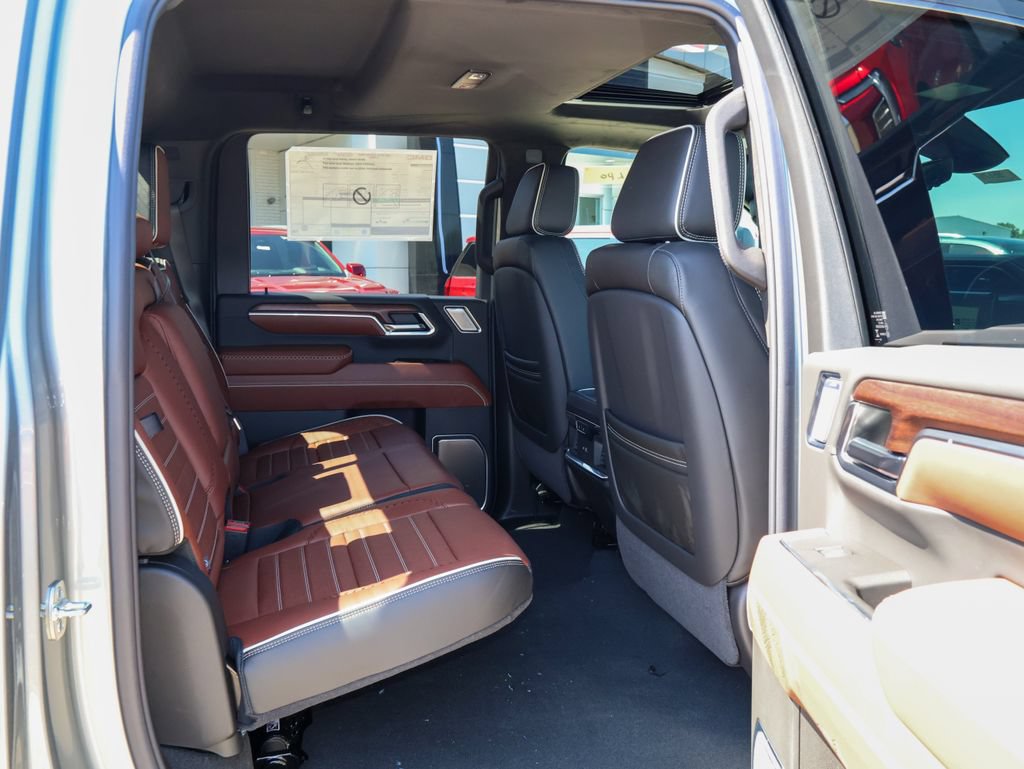 New 2026 GMC Sierra 3500 Denali Ultimate AWD/4WD image 36