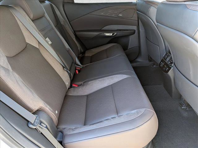 Used 2023 Lexus RX 350 w/ Accessory Package (2T) AWD/4WD image 18