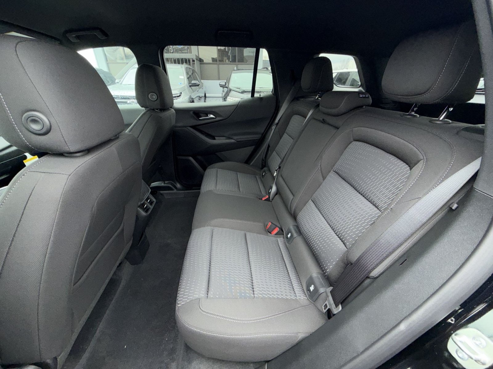 New 2026 Chevrolet Equinox LT FWD image 24
