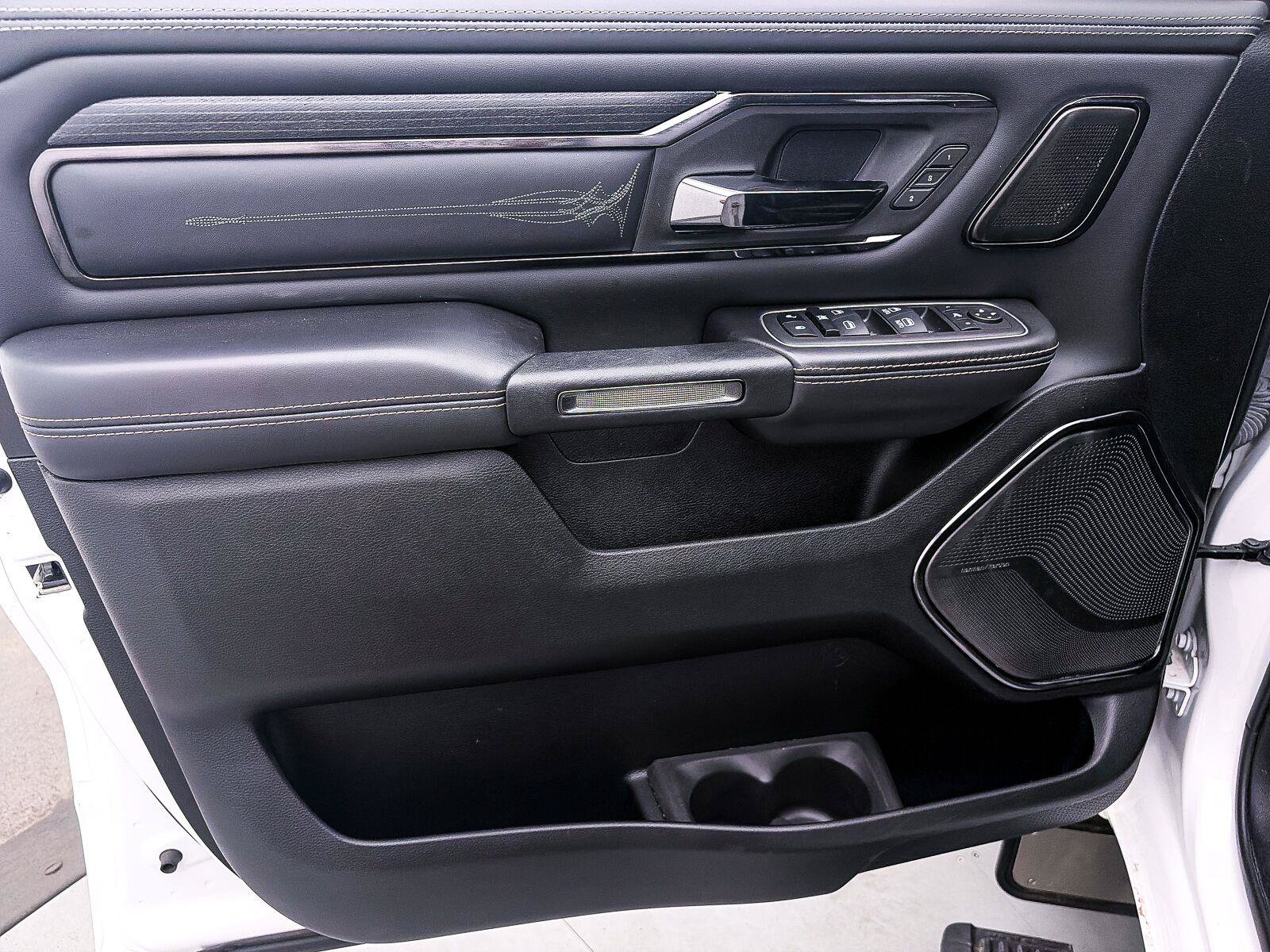 Used 2023 RAM 1500 Limited AWD/4WD image 17