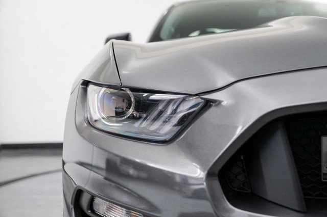 Used 2019 Ford Mustang Shelby GT350 w/ Technology Package image 13