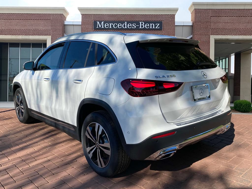 Certified 2025 Mercedes-Benz GLA 250 image 6