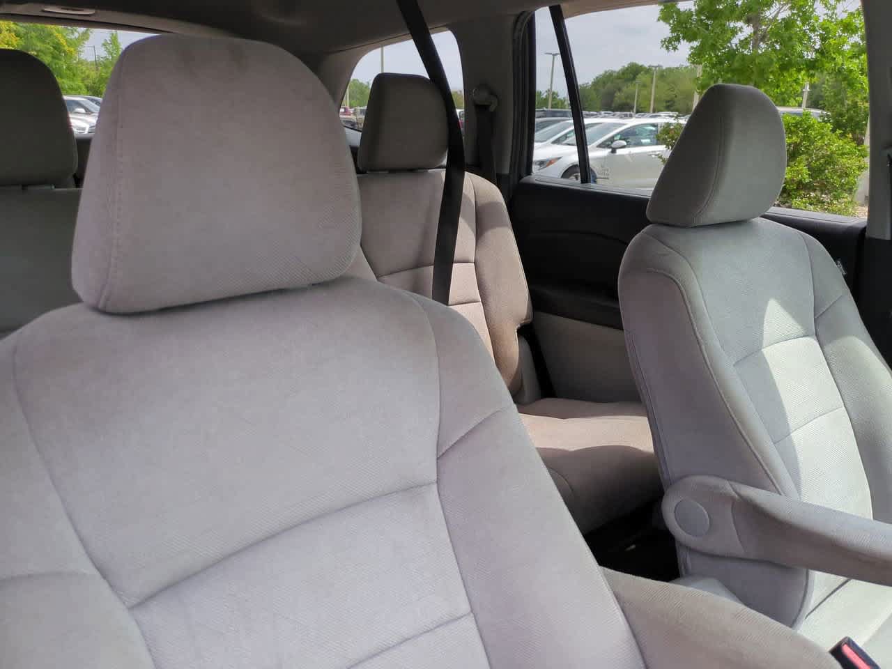 Used 2020 Honda Pilot EX image 7