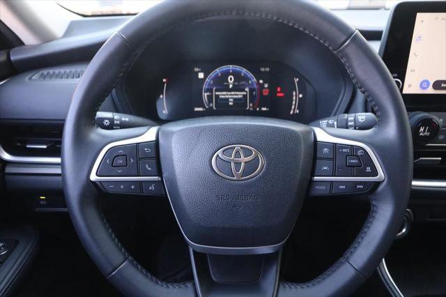 Certified 2025 Toyota Grand Highlander AWD image 12
