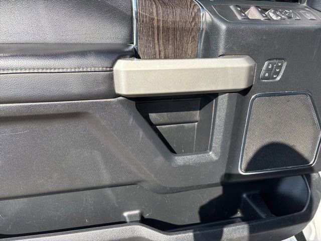 Used 2021 Ford F250 Lariat w/ Lariat Value Package image 12