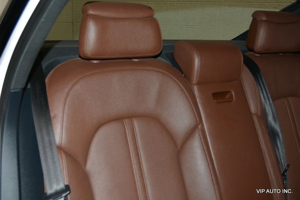 Used 2012 Audi A8 L 4.2 w/ Rear Seat Comfort Pkg image 24