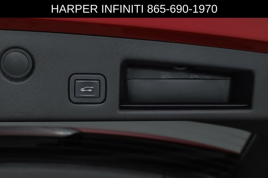 Used 2019 Chevrolet Equinox LT FWD image 30