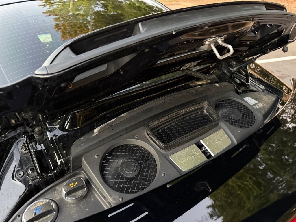 Used 2015 Porsche 911 Turbo S image 40