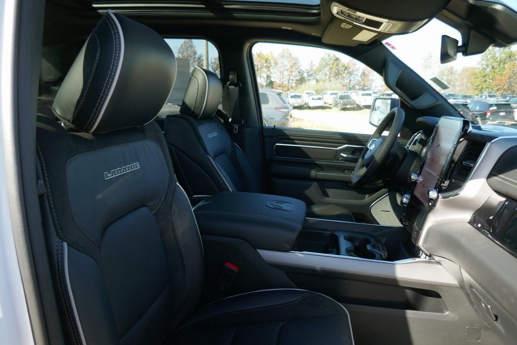 New 2026 RAM 1500 Laramie w/ Night Edition image 10