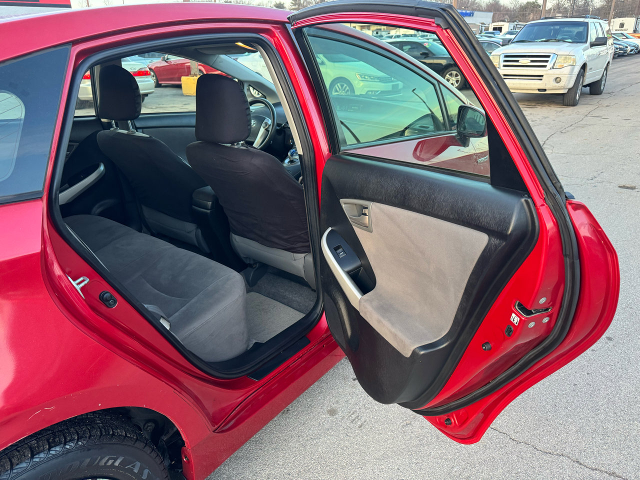 Used 2013 Toyota Prius Three image 10