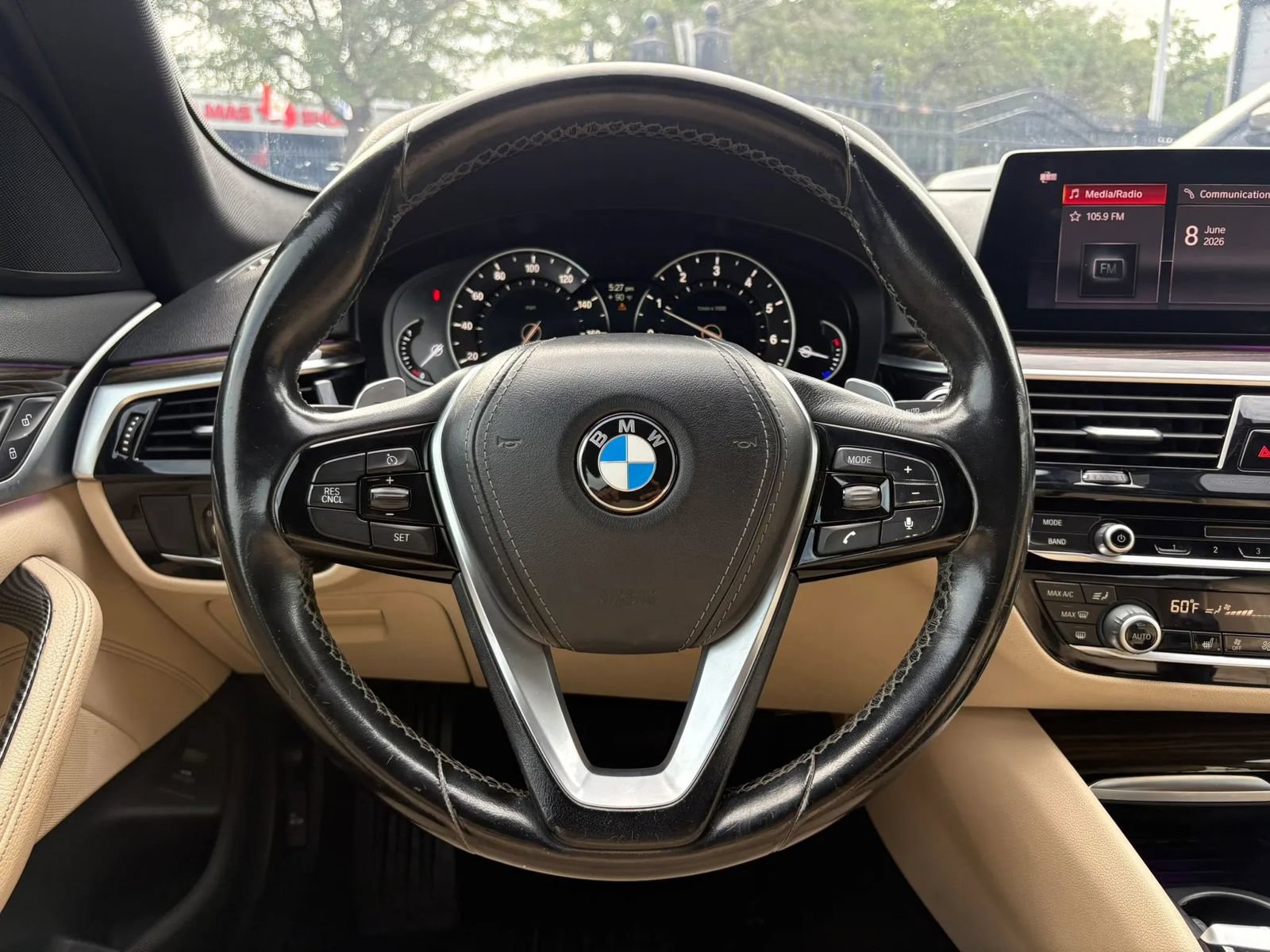 Used 2019 BMW 530i xDrive w/ Convenience Package AWD/4WD image 22