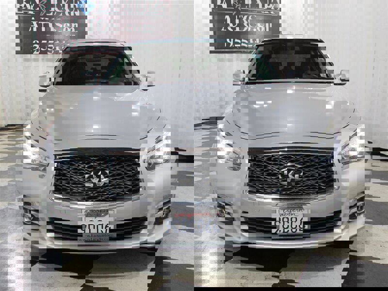 Used 2017 INFINITI Q50 3.0t Premium image 4