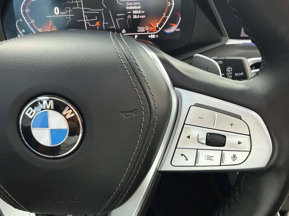 Used 2019 BMW X7 xDrive50i w/ Premium Package image 32