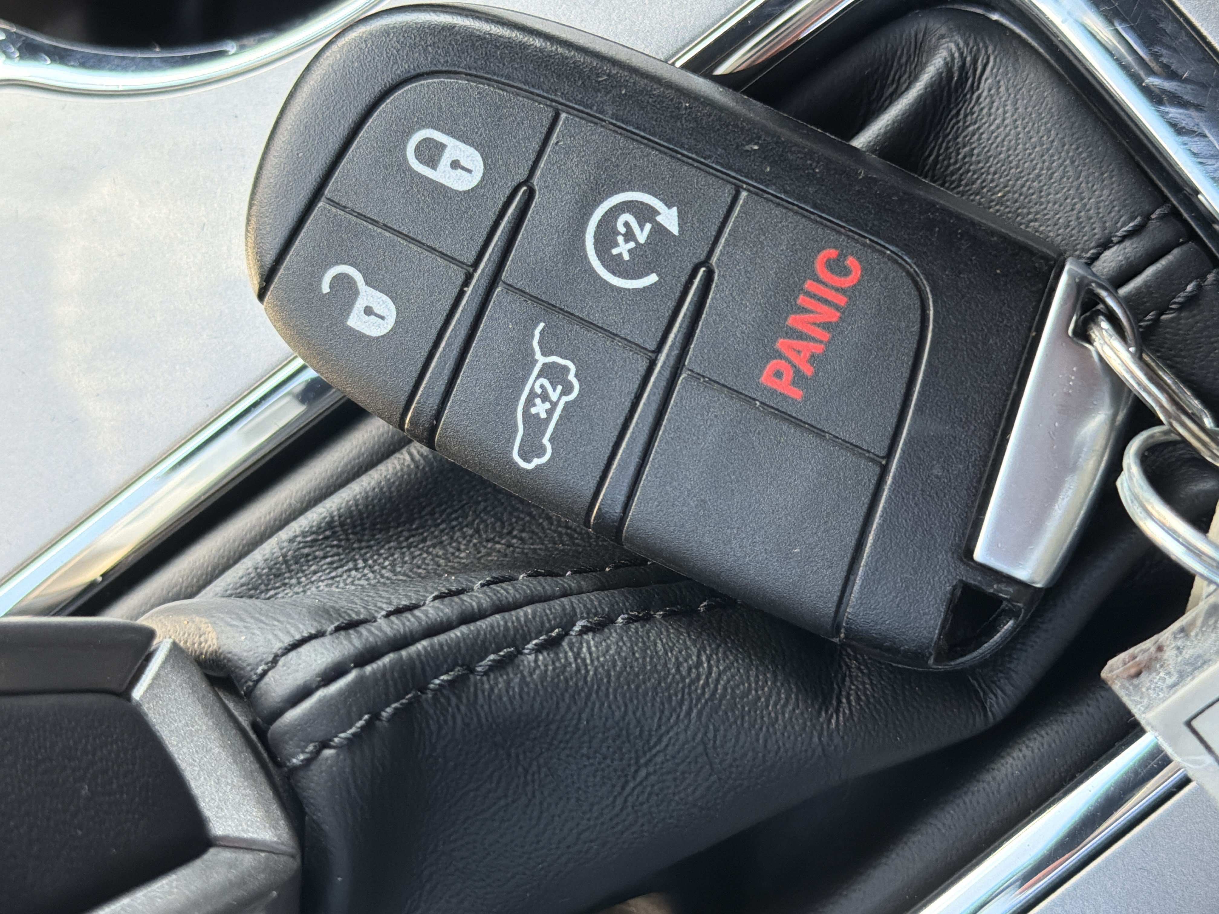 Used 2021 Jeep Grand Cherokee Limited AWD/4WD image 36