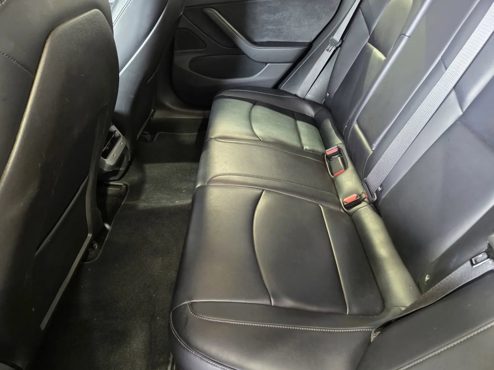 Used 2017 Tesla Model 3 Long Range RWD image 12