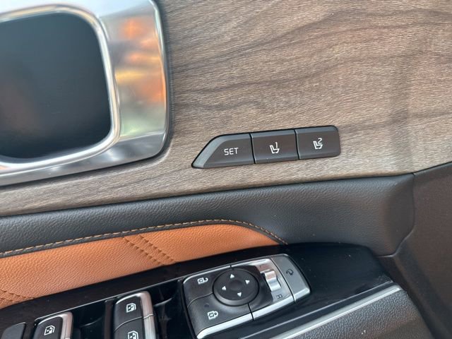 Certified 2023 Kia Sorento SX Prestige image 23