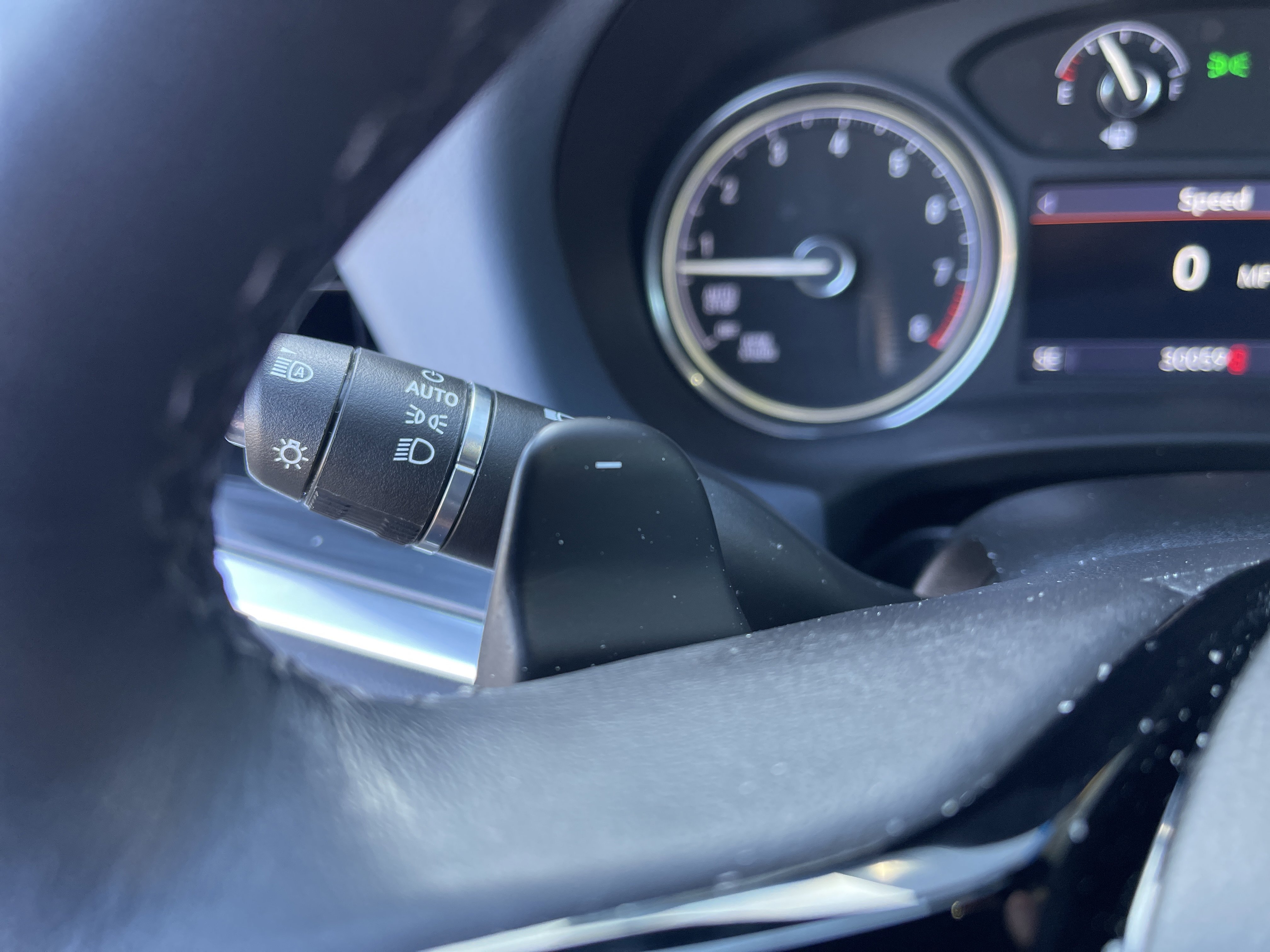 Used 2023 Buick Enclave Essence image 21