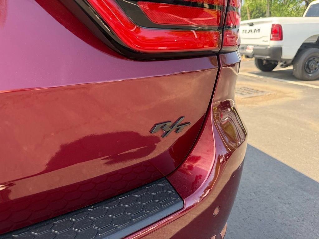 Certified 2022 Dodge Durango R/T w/ Blacktop Package AWD/4WD image 39
