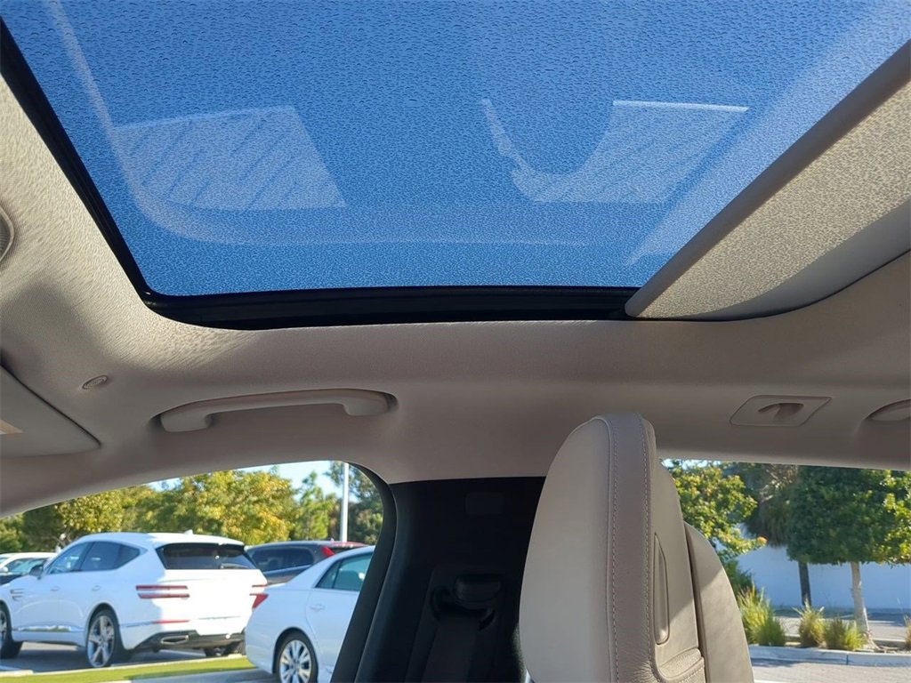 Used 2025 Mercedes-Benz E 450 4MATIC All-Terrain Wagon image 21