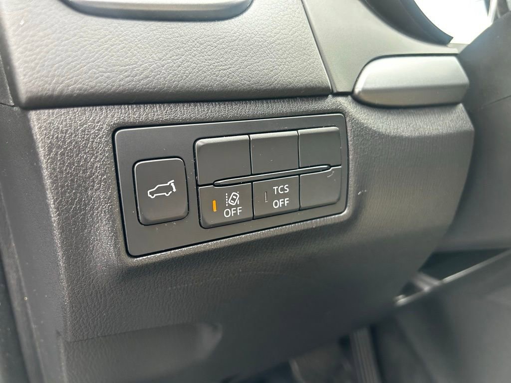 Used 2019 MAZDA CX-9 Touring FWD image 16