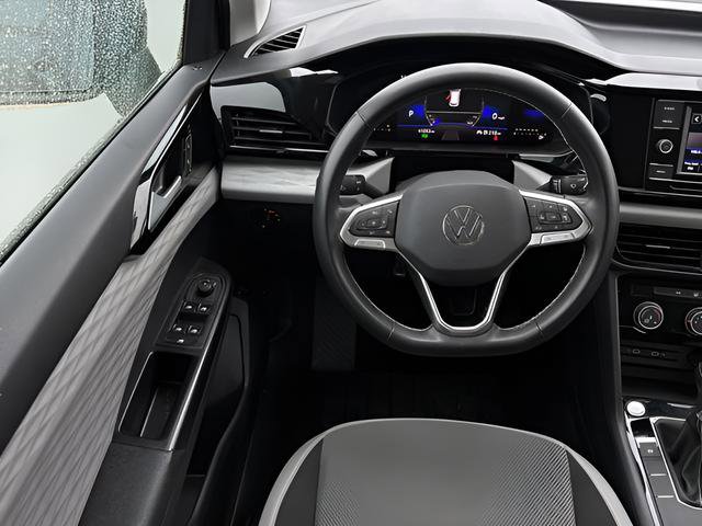 Used 2023 Volkswagen Taos S FWD image 17