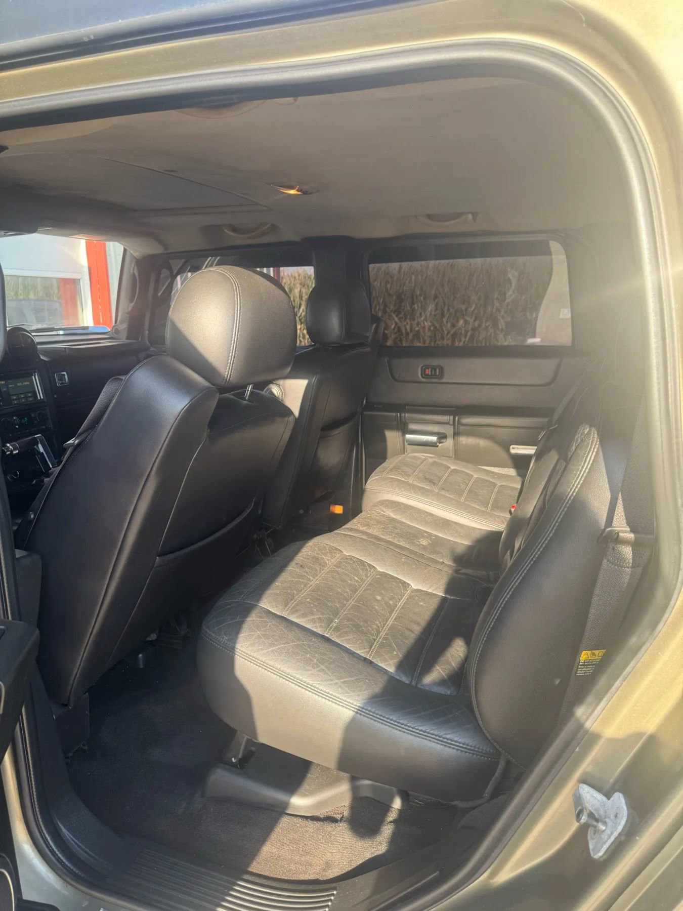 Used 2005 HUMMER H2 w/ Preferred Equipment Group image 14