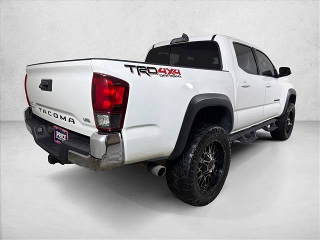 Used 2019 Toyota Tacoma TRD Off-Road AWD/4WD image 3