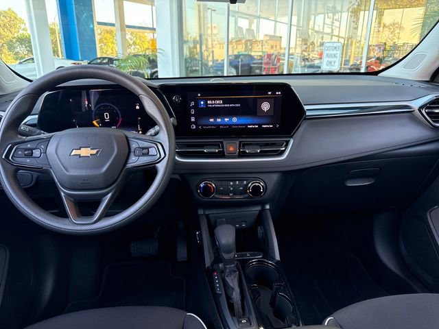 Used 2024 Chevrolet TrailBlazer LS image 12