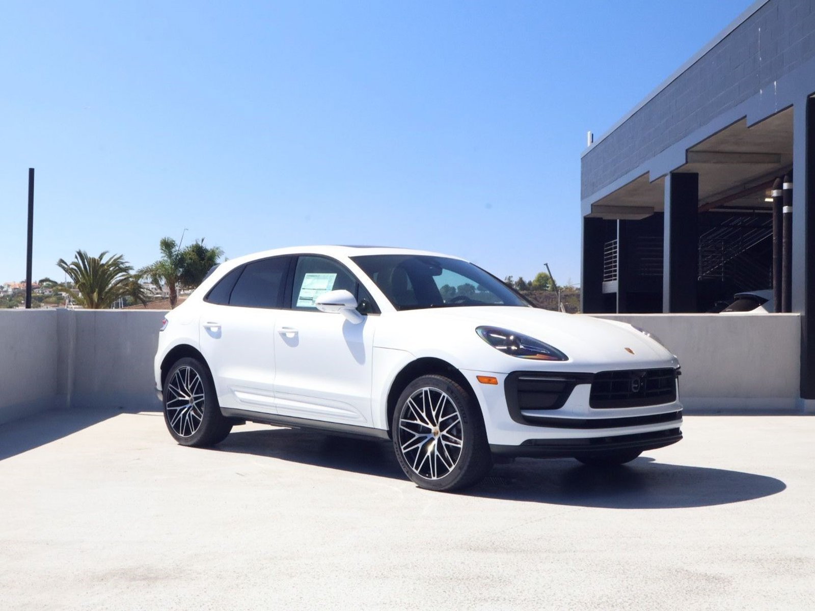 New 2026 Porsche Macan AWD/4WD image 7