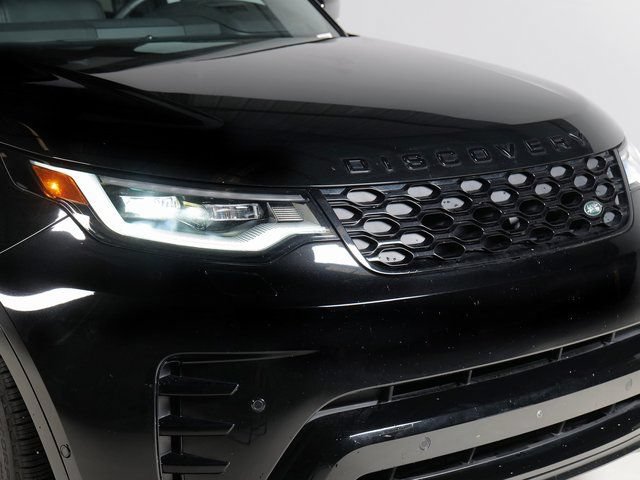 Certified 2025 Land Rover Discovery Dynamic SE AWD/4WD image 31