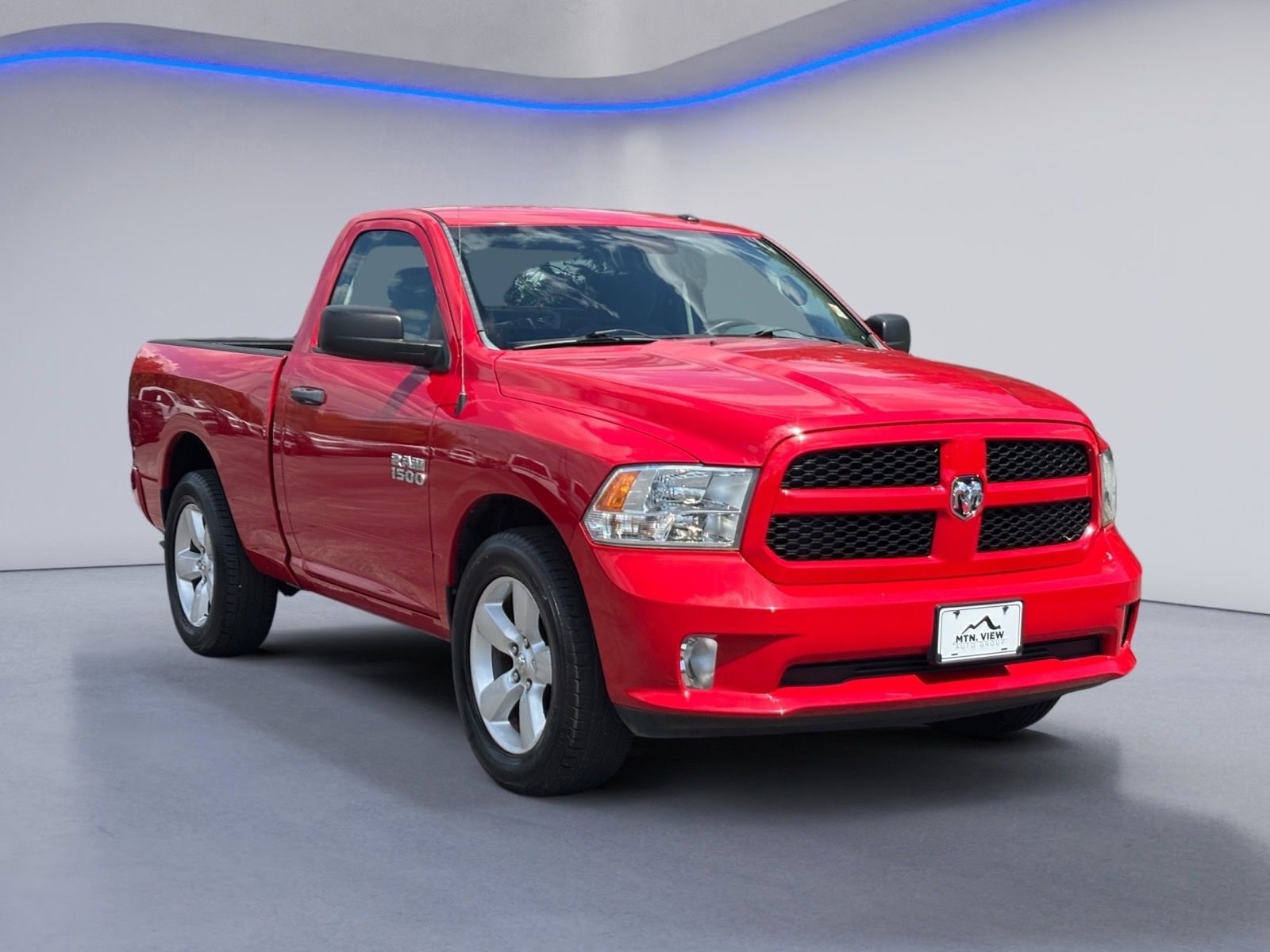 Used 2014 RAM 1500 Express RWD image 9