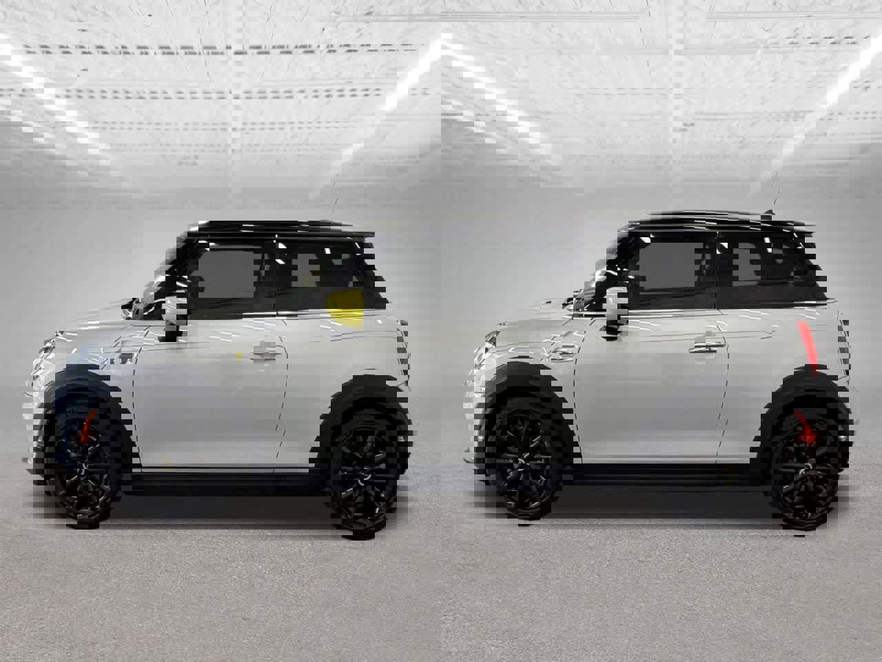 Used 2020 MINI Cooper SE w/ 6.5" Touchscreen Package image 2