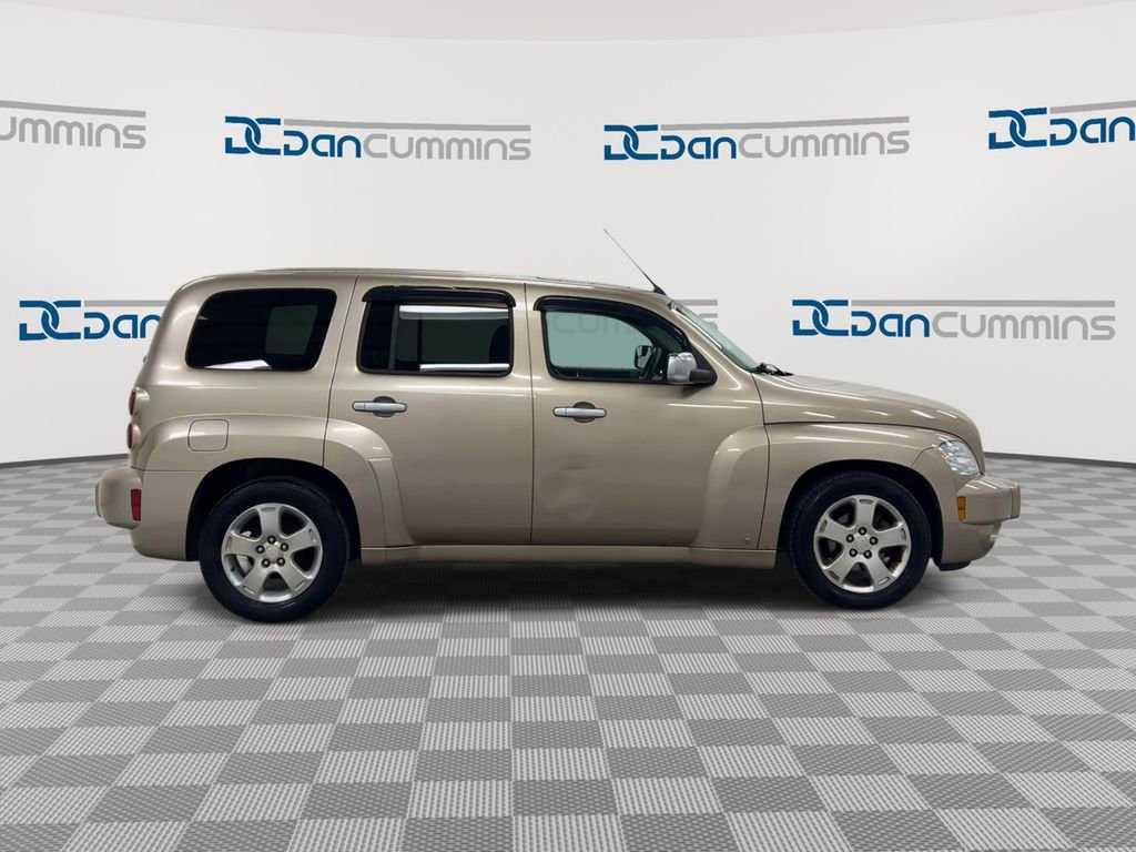 Used 2007 Chevrolet HHR LT FWD image 9