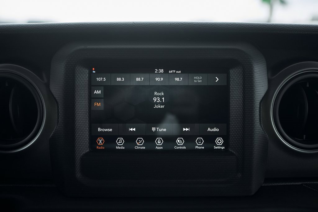 Used 2023 Jeep Wrangler Sport image 54