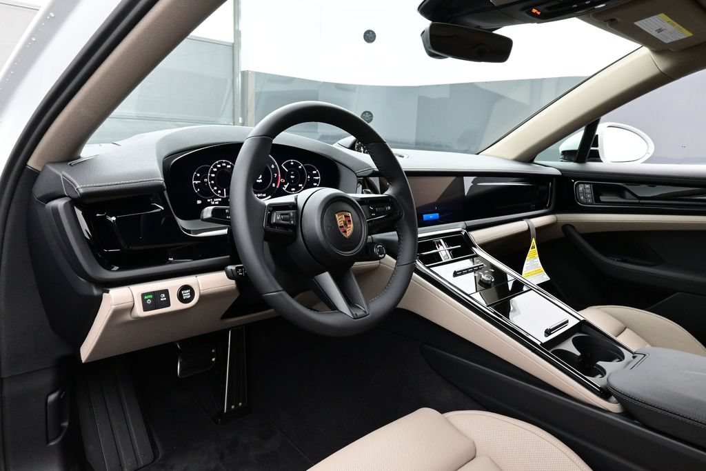 New 2026 Porsche Panamera 4 AWD/4WD image 4