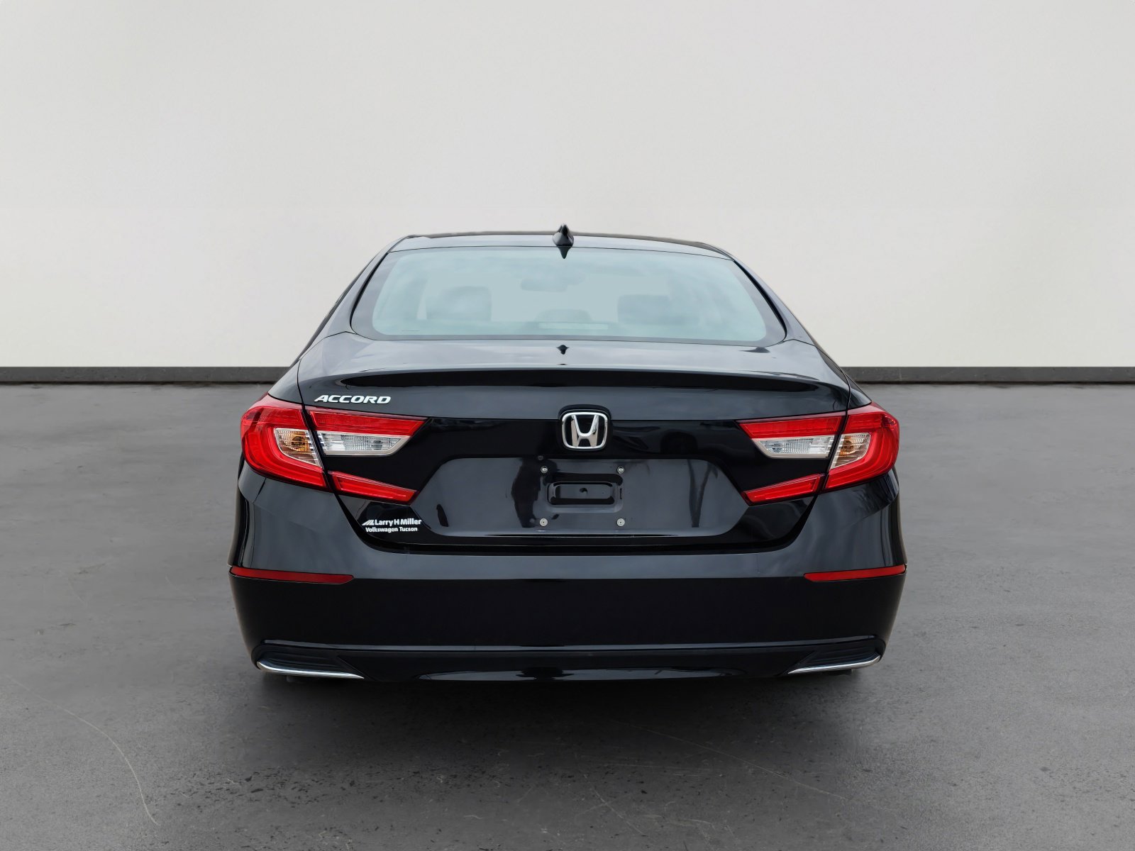 Used 2019 Honda Accord EX image 4