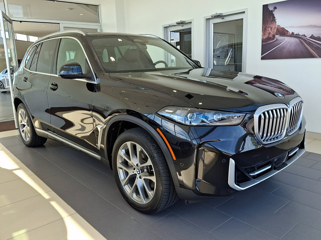 Used 2024 BMW X5 xDrive40i w/ Premium Package