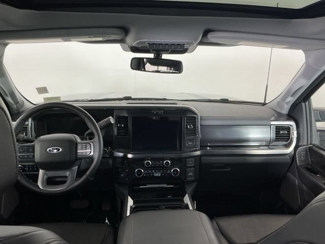 Certified 2025 Ford F450 Lariat w/ FX4 Off-Road Package AWD/4WD image 28