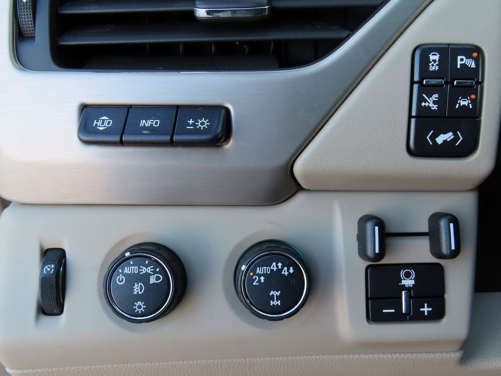 Certified 2017 GMC Yukon Denali image 13