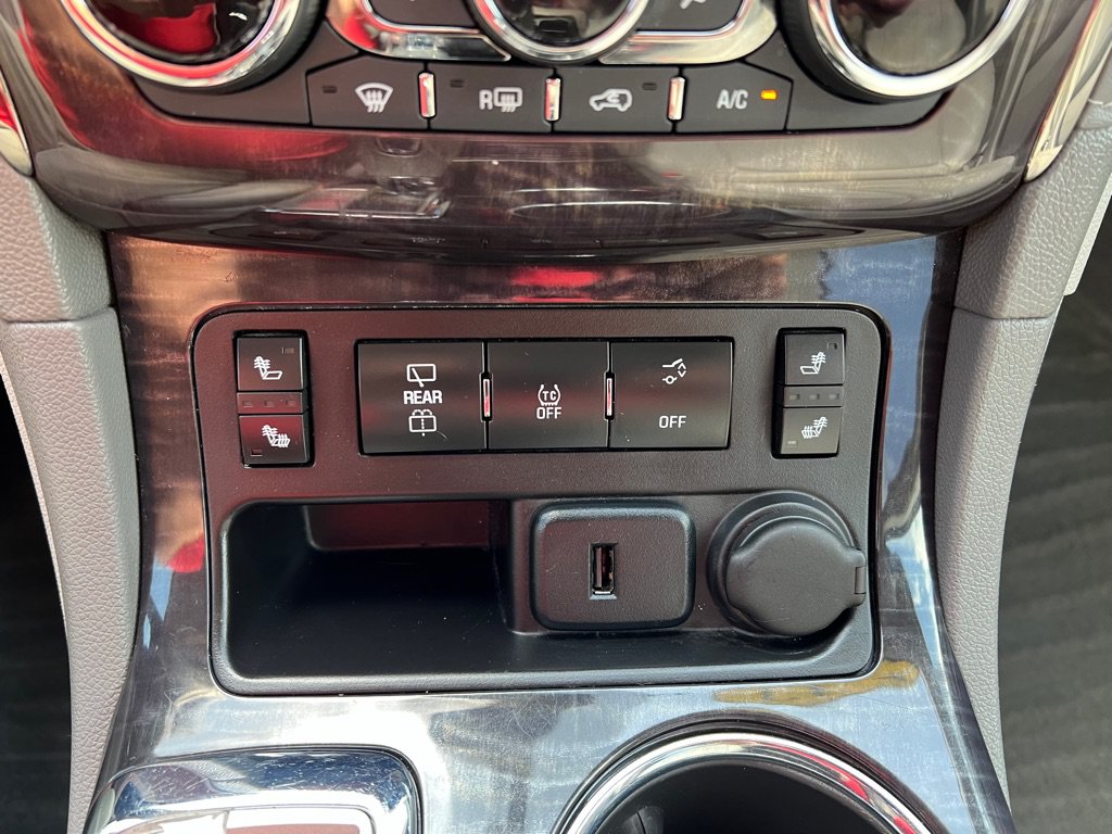 Used 2015 Buick Enclave Leather FWD image 24