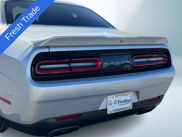 Used 2019 Dodge Challenger R/T w/ Driver Convenience Group image 5