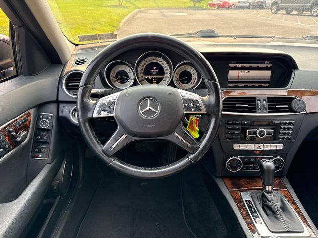 Used 2013 Mercedes-Benz C 300 4MATIC Sedan image 14