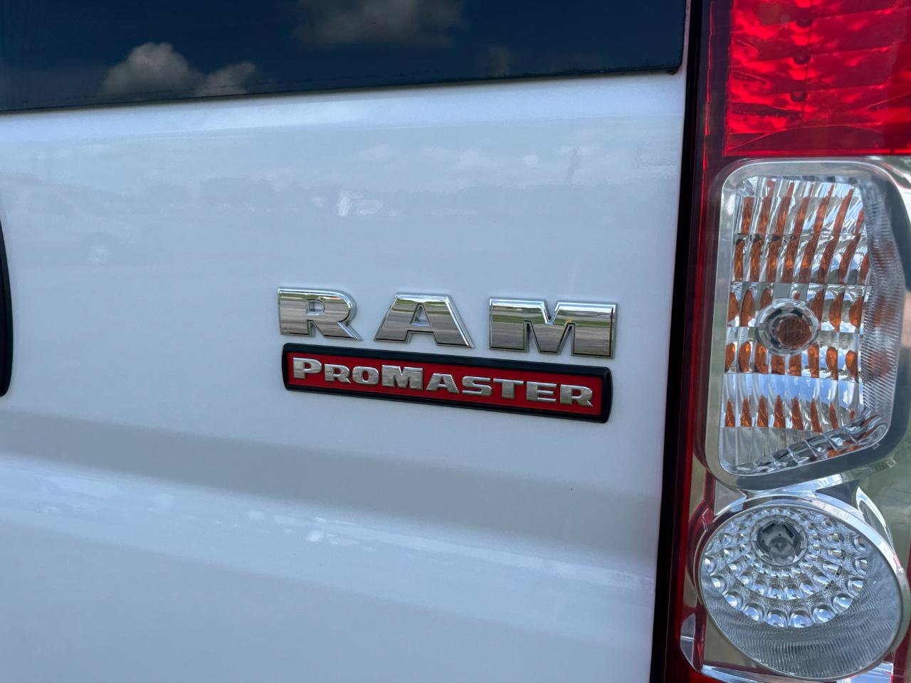 Used 2021 RAM ProMaster 2500 FWD image 19