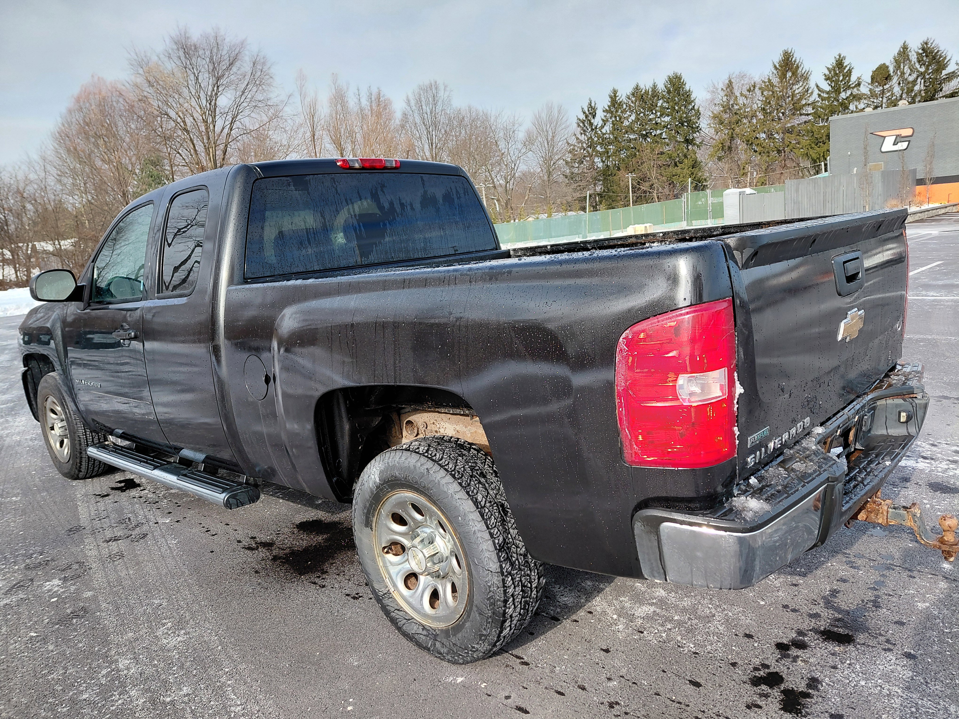 Used 2010 Chevrolet Silverado 1500 LS image 3