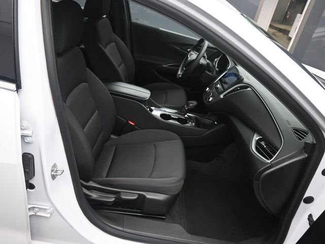 Used 2024 Chevrolet Malibu LT FWD image 38