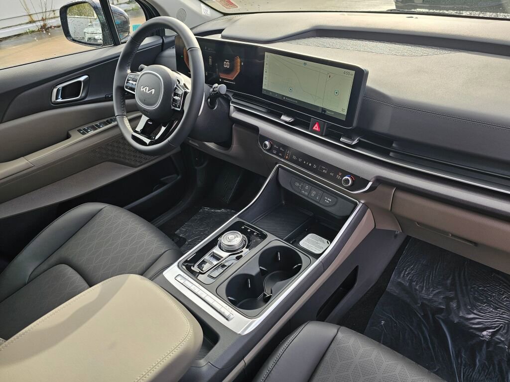 New 2026 Kia Carnival EX image 31