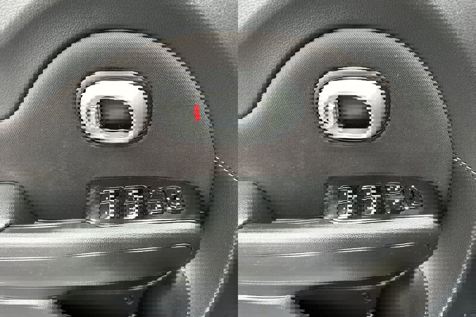 Used 2019 Kia Soul + image 12